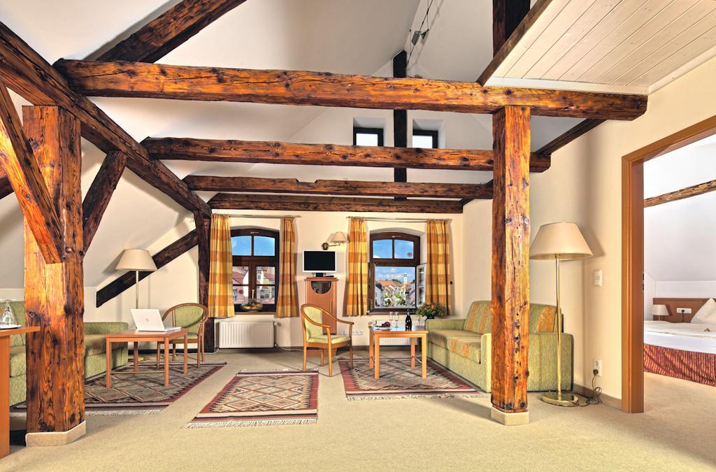 Hotel Angerbraeu Murnau am Staffelsee Dış mekan fotoğraf
